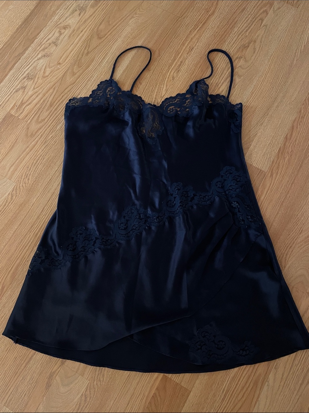 Vintage Victoria’s Secret Navy Satin Lace Nightgown Size L - Picture 2 of 6